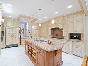 73 Countryside Road, Newton MA 02459
