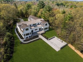 10 Hitching Post Lane, Weston MA 02493