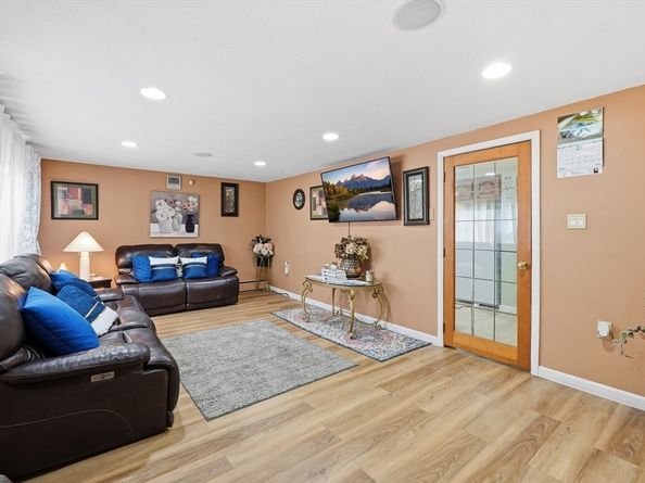 29 Passway Five, Worcester MA 01602