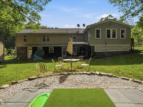 29 Passway Five, Worcester MA 01602