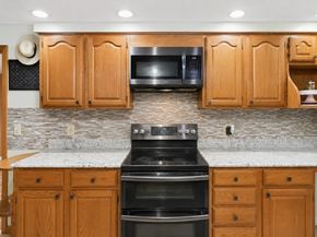29 Passway Five, Worcester MA 01602