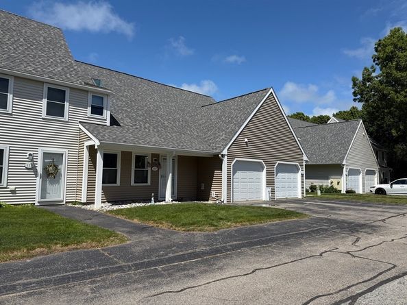 47 Old Colony Lane 127, Marshfield MA 02050