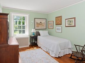 82 River Rd, Topsfield MA 01983