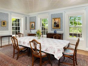 82 River Rd, Topsfield MA 01983