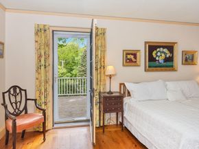 82 River Rd, Topsfield MA 01983