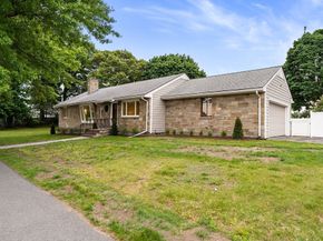 168 Furnace Brook Parkway, Quincy MA 02169