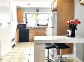 105 Nahant St 1, Lynn MA 01902