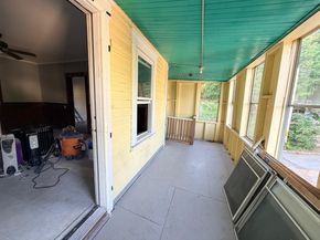 32 Mount Globe St, Fitchburg MA 01420
