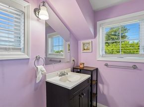 24 Harris St A, Peabody MA 01960