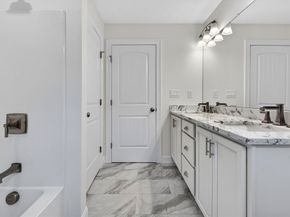 16 Skyline Dr, Billerica MA 01821