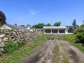 440 N Woodstock Rd, Southbridge MA 01550