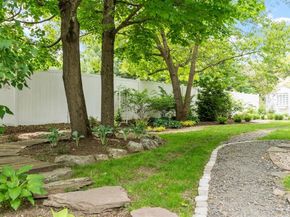 230 Harrington Ave, Concord MA 01742