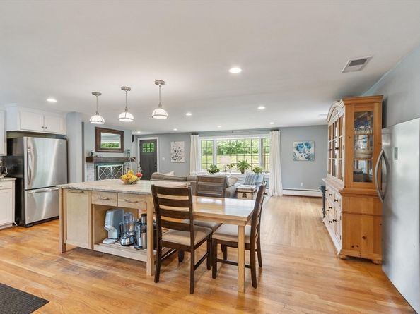 230 Harrington Ave, Concord MA 01742