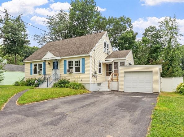 35 Natick St, Lunenburg MA 01462
