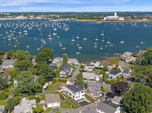 12 Johns Road, Marblehead MA 01945