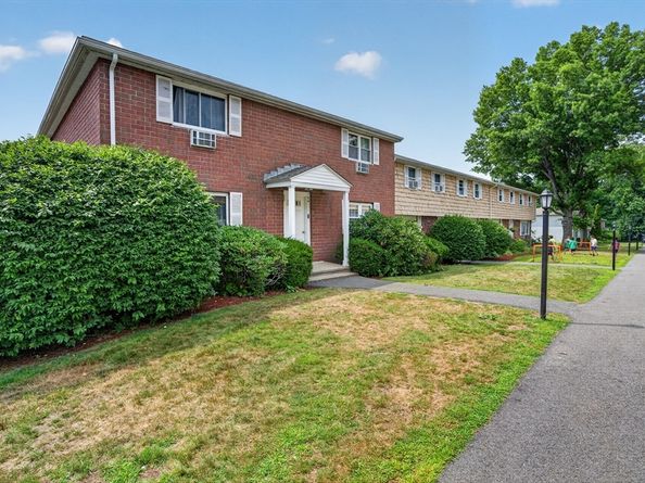 54 Kingston Street 54, North Andover MA 01845