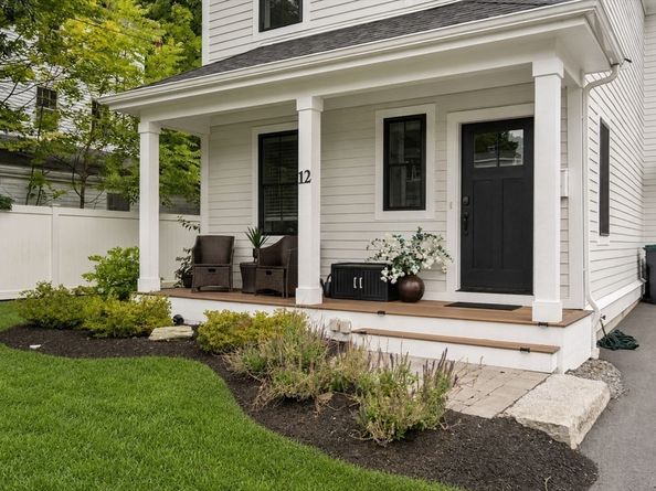 12 South Lincoln St, Natick MA 01760