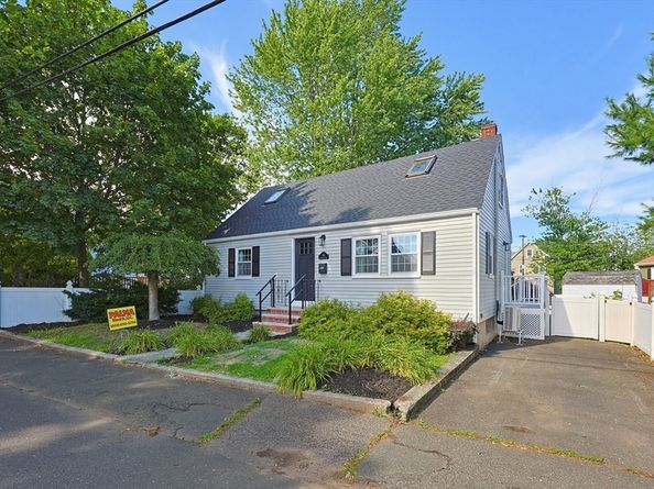 104 Fairmount Ave, Saugus MA 01906