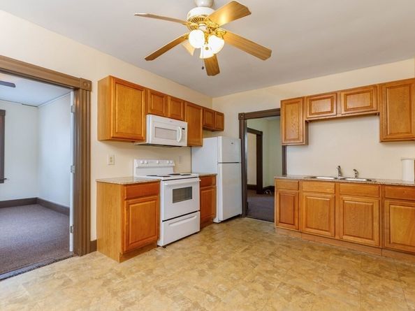 206 Union Street, Leominster MA 01453