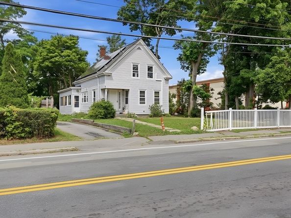21 Lyman, Brockton MA 02302