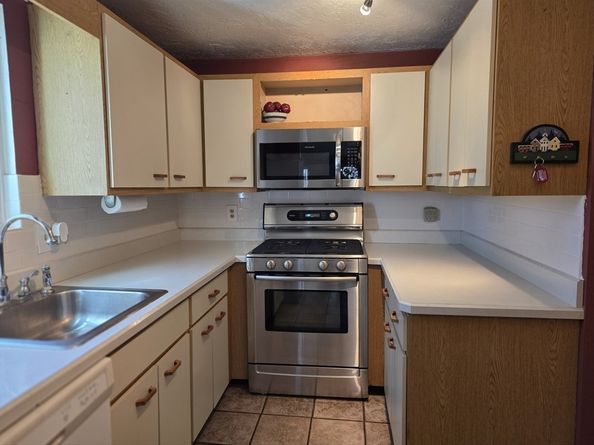52 Liberty St C5, Plymouth MA 02360