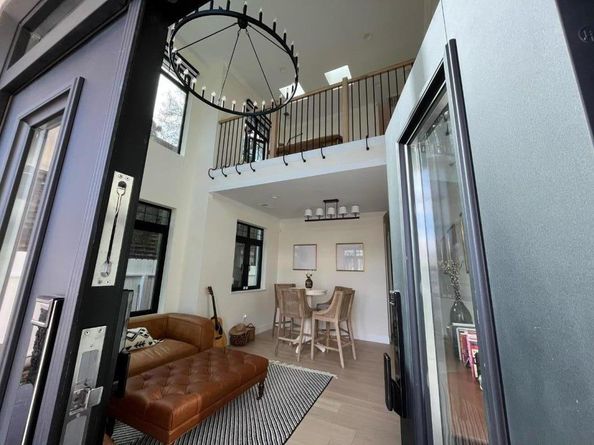 546 Oxford Avenue, Palo Alto CA 94306