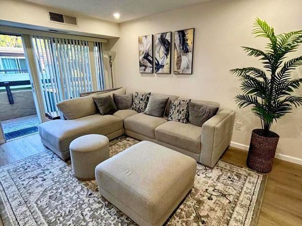 275 Tradewinds Drive 10, San Jose CA 95123