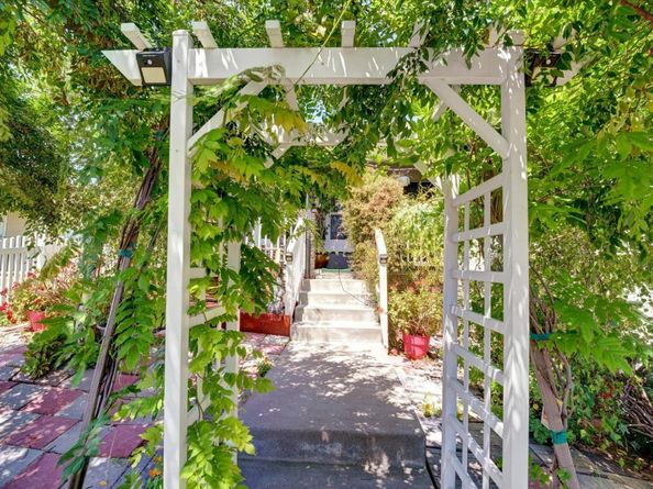22505 Ralston Place, Hayward CA 94541