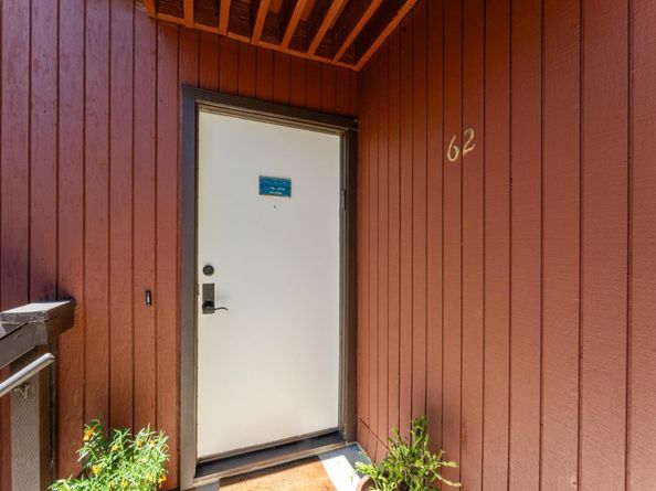 62 Pearce Mitchell Place 62, Stanford CA 94305