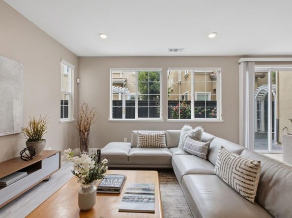 1429 Poppy Lane, Hayward CA 94545