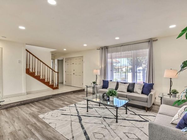 1256 Hillsdale Avenue, San Jose CA 95118