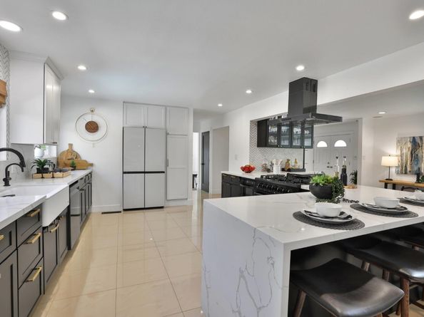 950 Macduff Court, San Jose CA 95127