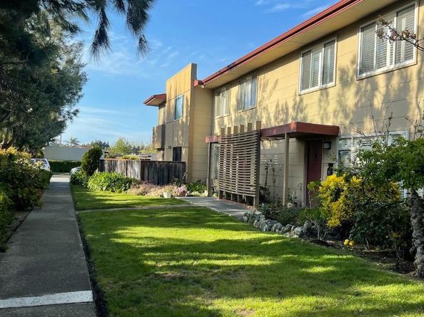 1504 Day Avenue G, San Mateo CA 94403