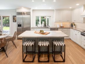 1940 Camino A Los Cerros, Menlo Park CA 94025