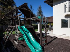 1940 Camino A Los Cerros, Menlo Park CA 94025