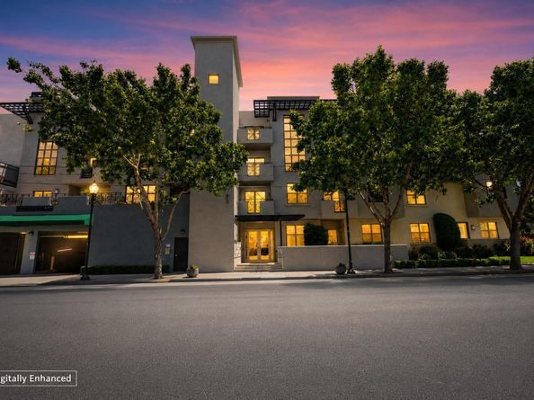 222 8th Avenue 304, San Mateo CA 94401