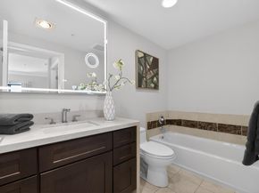 222 8th Avenue 304, San Mateo CA 94401
