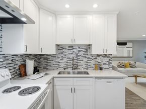 848 Apricot Avenue B, Campbell CA 95008