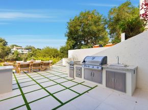 1669 Whitham Avenue, Los Altos CA 94024