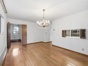 831 University Drive, Menlo Park CA 94025