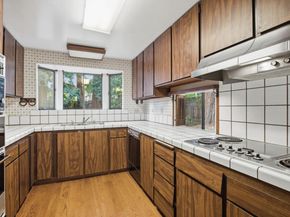 831 University Drive, Menlo Park CA 94025