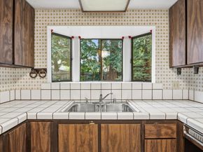 831 University Drive, Menlo Park CA 94025