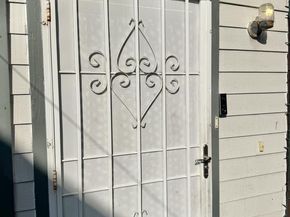 1545 23rd Avenue, Oakland CA 94606