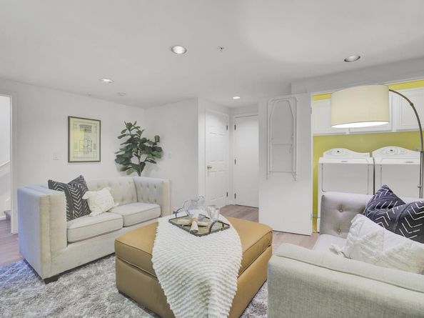 441 Camille Circle 13, San Jose CA 95134