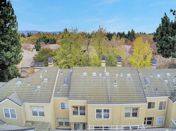 441 Camille Circle 13, San Jose CA 95134