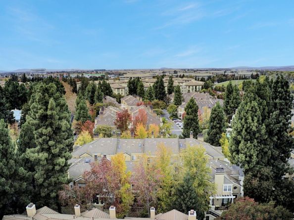 441 Camille Circle 13, San Jose CA 95134