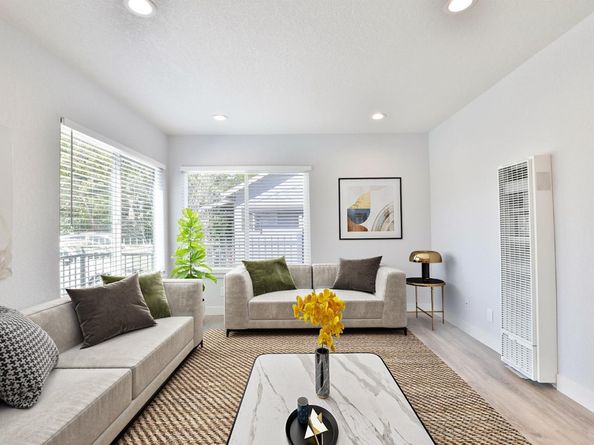 3519 Hoover Street, Redwood City CA 94063