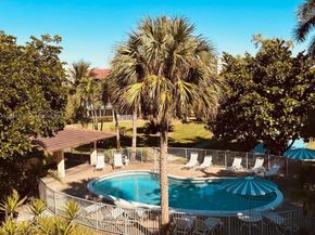 3501 Inverrary Dr 201, Lauderhill FL 33319