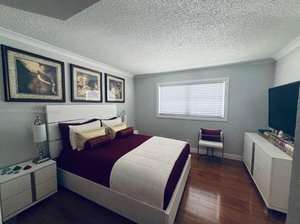 3501 Inverrary Dr 201, Lauderhill FL 33319