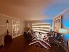 3501 Inverrary Dr 201, Lauderhill FL 33319